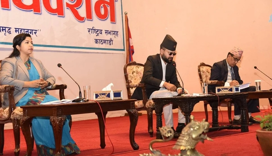 बैठक स्थगित भएपछि मेयर बालेनको आक्रोश, कांग्रेस-एमालेको धङधङी बोकेर नगरसभा बैठकमा नआउन चेतावनी